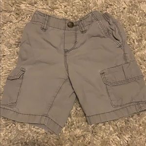 Boys Old Navy cargo shorts